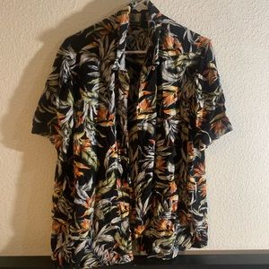 XL Hawaiian shirt